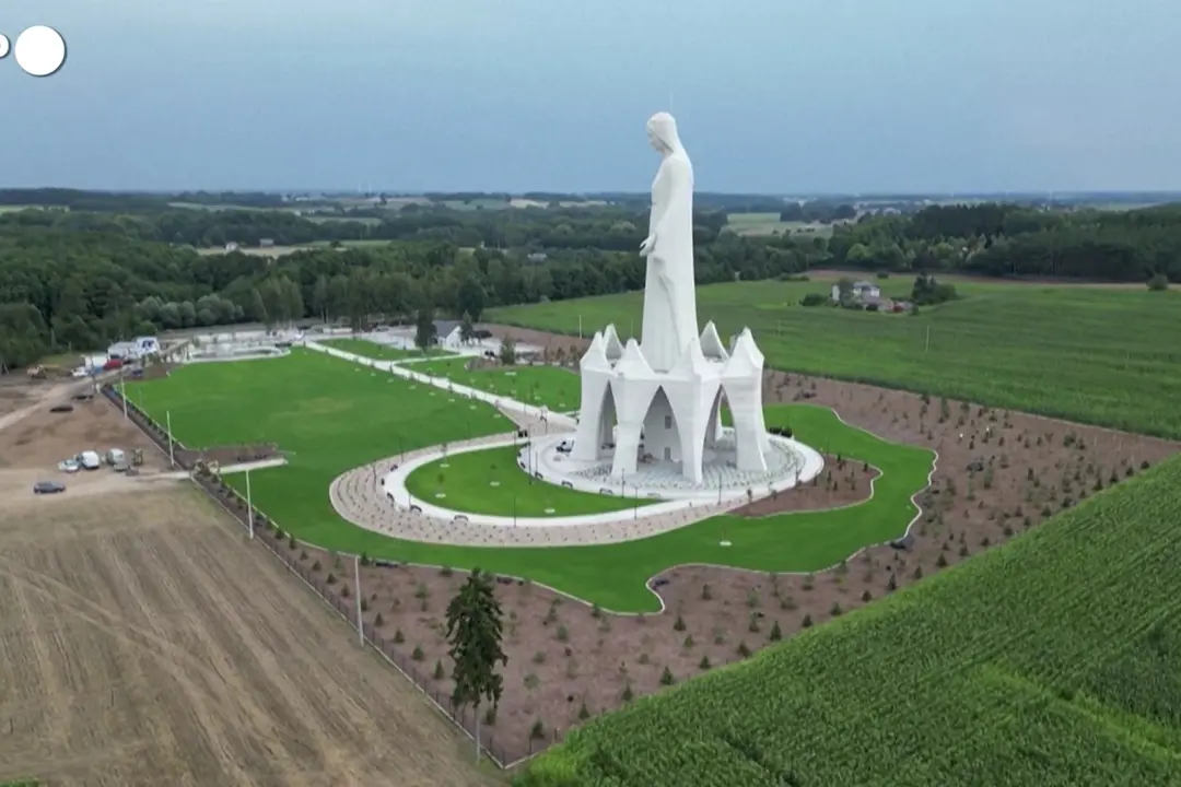 In Polonia costruita la statua della Madonna più alta d'Europa