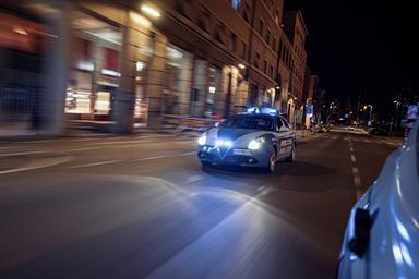 Bolzano, tenta il furto al supermercato e minaccia il direttore: denunciato