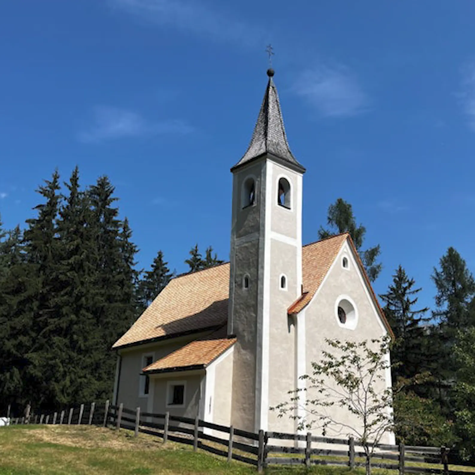 Villandro, risanata la chiesa di Sant’Anna: lavori per 146 mila euro