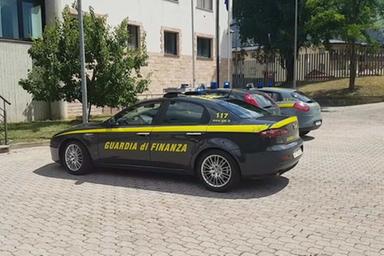 Sequestrato oltre mezzo chilo di droga: un arresto e una denuncia