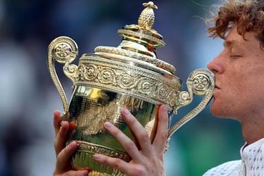 Sinner compie 25 anni, gli auguri della Federtennis: «Italia pazza di te»