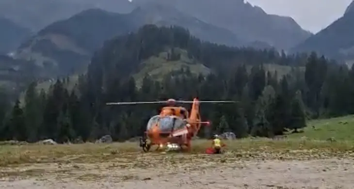 Temporale a 2.900 metri, tre giovani bloccate sulle Pale: arriva l’elicottero da Bressanone