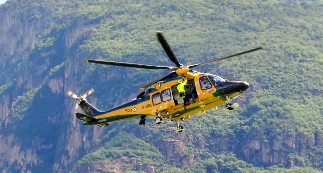 Tragedia nei boschi, 68enne trovato morto: ricerche anche da Bolzano