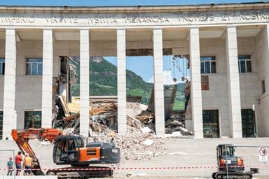 Tribunale di Bolzano, studio di fattibilità entro sei mesi per la ricostruzione