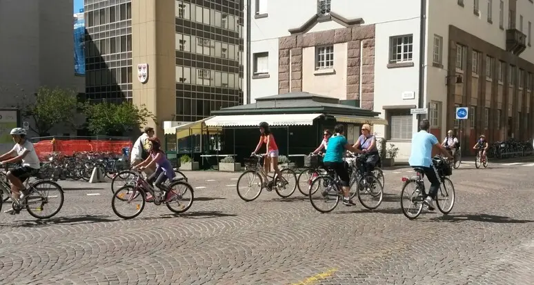 Bici, la Provincia spiazza il Comune: «Subito un incontro»