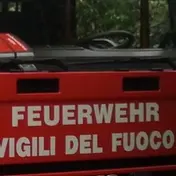 Chienes, scontro tra tre auto sulla statale: sette feriti, anche due bambini