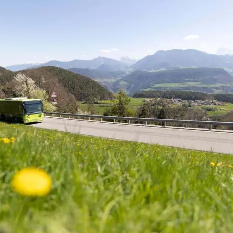 Estate in Alto Adige, cresce l’utilizzo degli autobus: +24% rispetto allo scorso anno