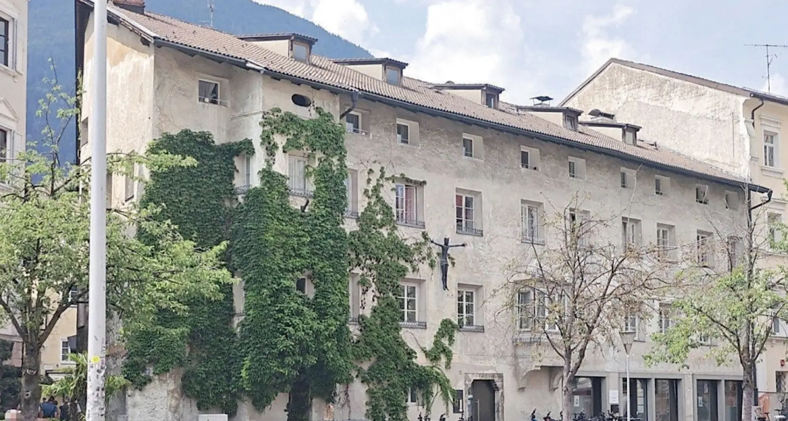 Bressanone, restauri da 600mila euro per la storica canonica