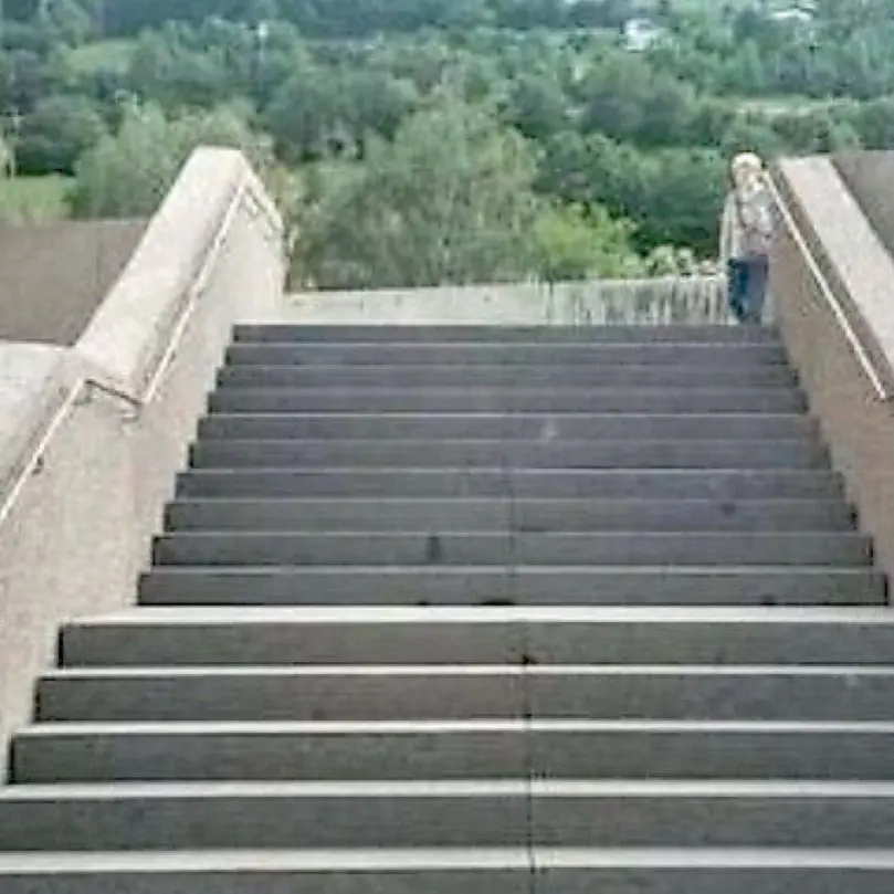 Vipiteno, riaperta la scalinata di piazza Città