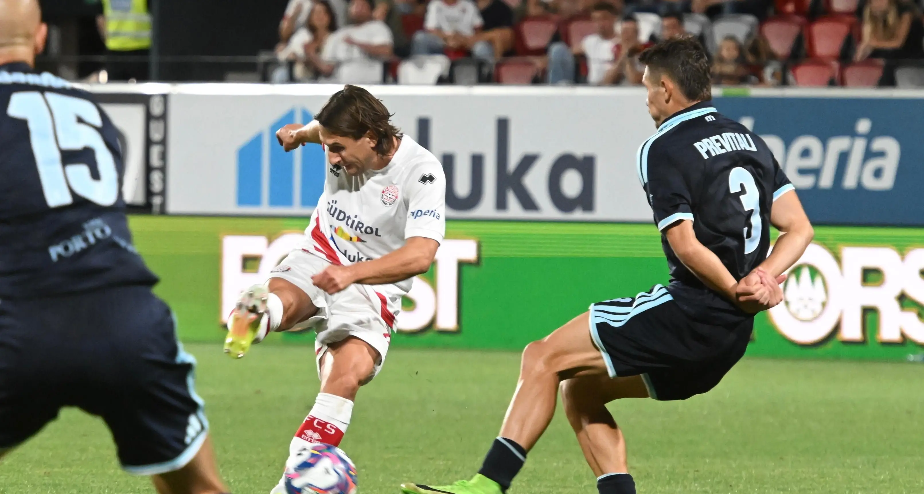 Impresa Südtirol al Druso: in dieci per un tempo, batte 1-0 l’Entella