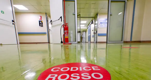 Si sente male sopra Malcesine, turista tedesco soccorso dall’elicottero