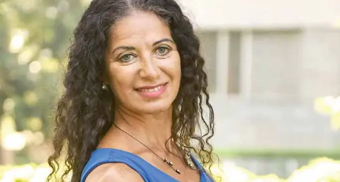 Ipovedente, ma senza limiti. Bancaro, diritti e pole dance