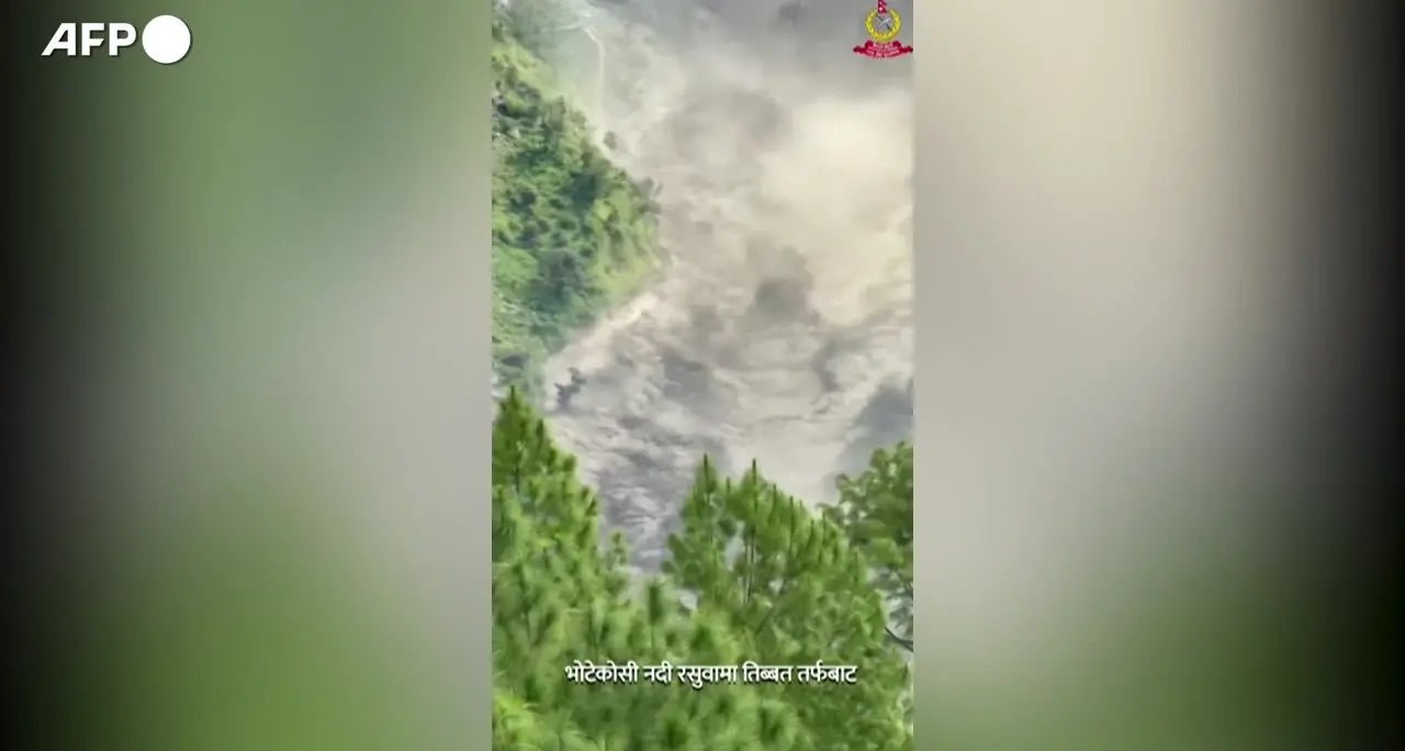 Nepal, le acque di piena travolgono il distretto di Rasuwa 