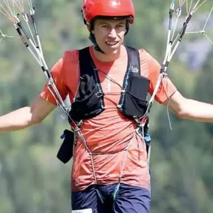 Parapendista morto, era un esperto: sicurezza sotto la lente