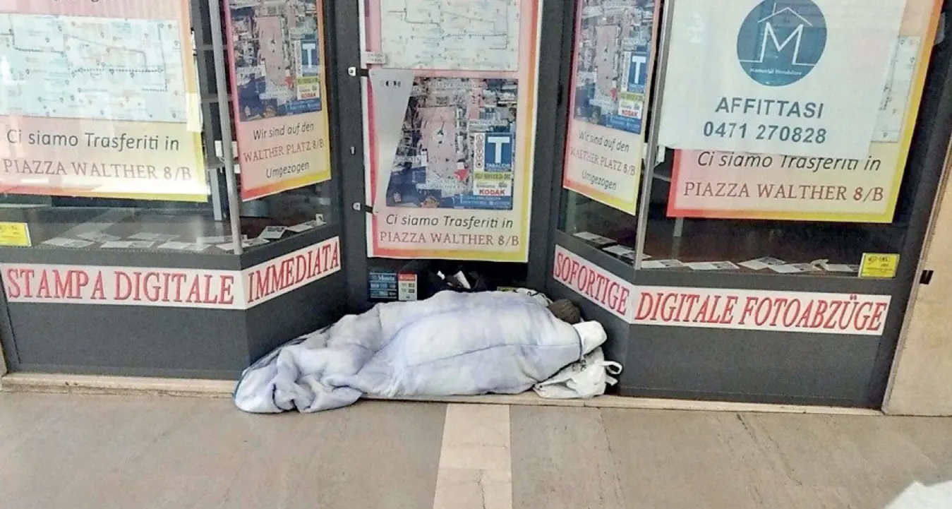 Bolzano, sicurezza: pioggia di richieste dai negozi