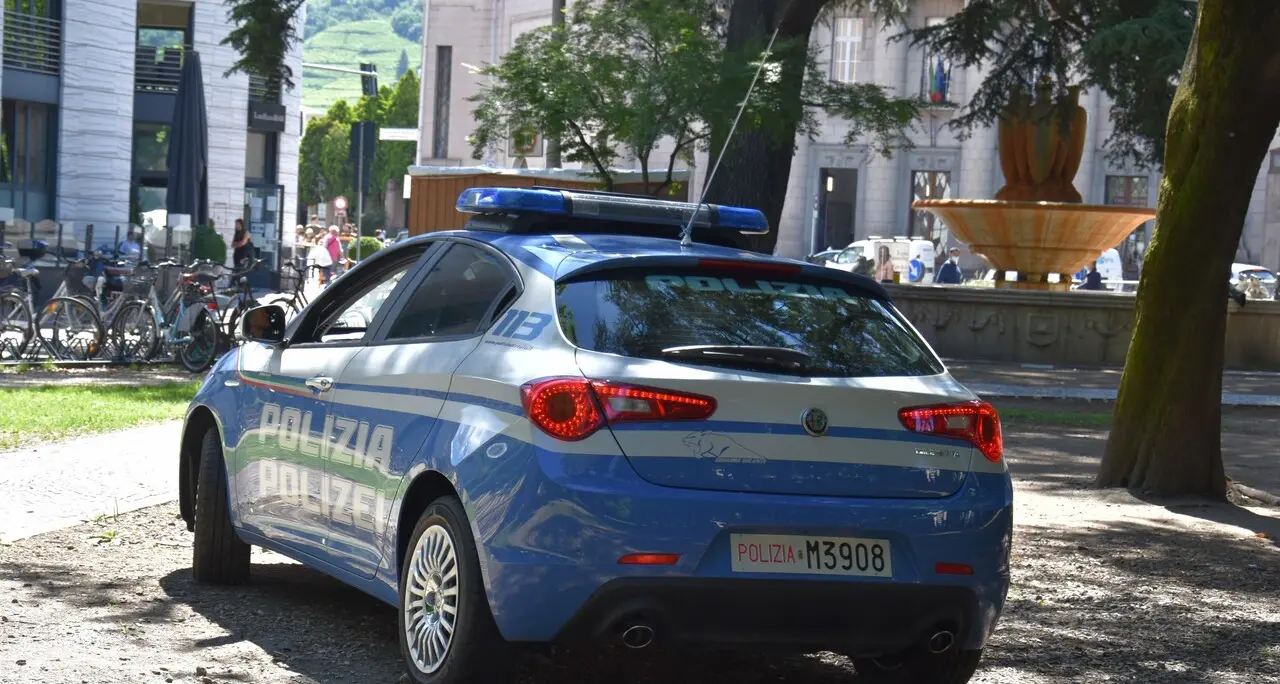 Controlli in Alto Adige, in due verso il Cpr: sequestrati droga e mezzi rubati