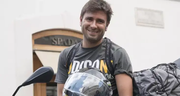 Alessandro Di Battista in condizioni critiche a Cuba dopo un malore
