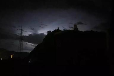 La scorsa notte un temporale show con oltre 400 fulmini a Bolzano