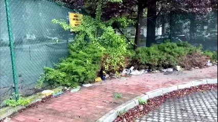 Degrado al parcheggio dell'aeroporto di Bolzano