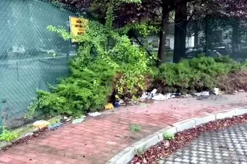 Degrado al parcheggio dell'aeroporto di Bolzano