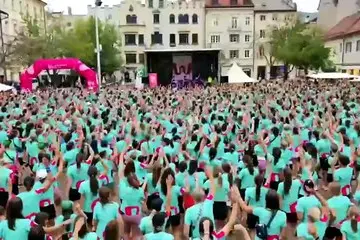 Women’s run di Bressanone: presenti 1500 persone in centro città (Video De Villa)