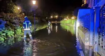 Giardini Rapp a Bressanone completamente allagati: strada chiusa