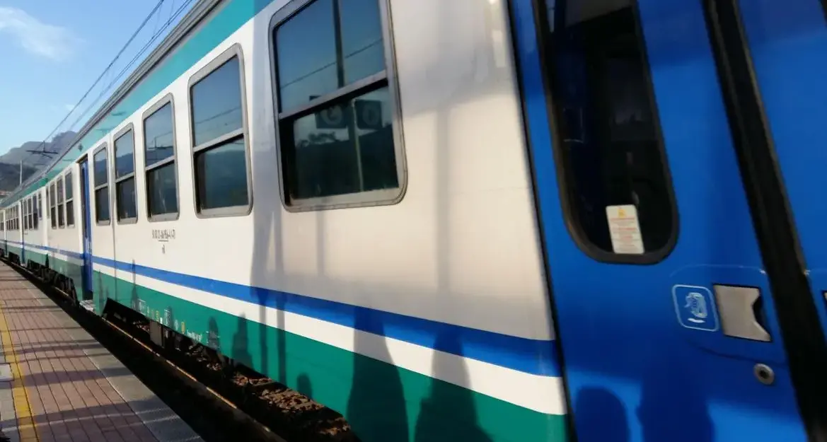 Sciopero Trenitalia il 7 settembre: stop del personale mobile