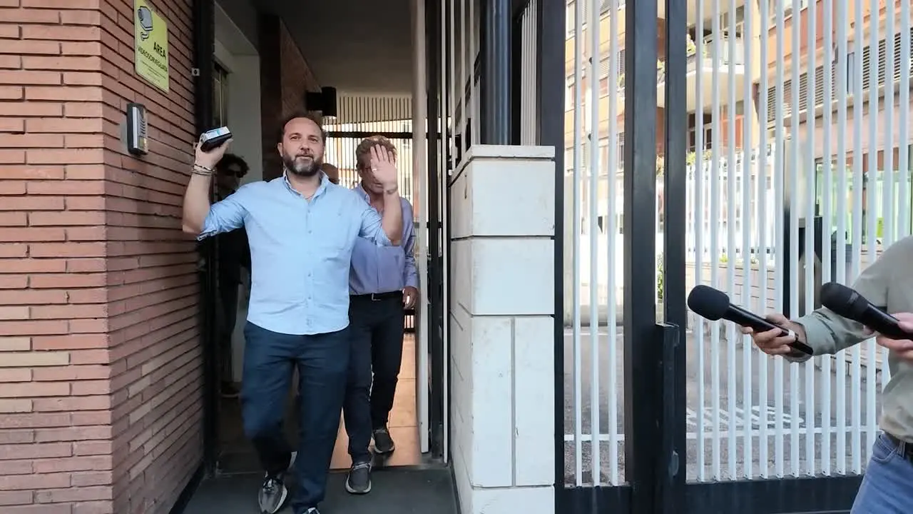 Report, inviati dopo l'incontro in Rai: \"Aperto canale con l'azienda\"