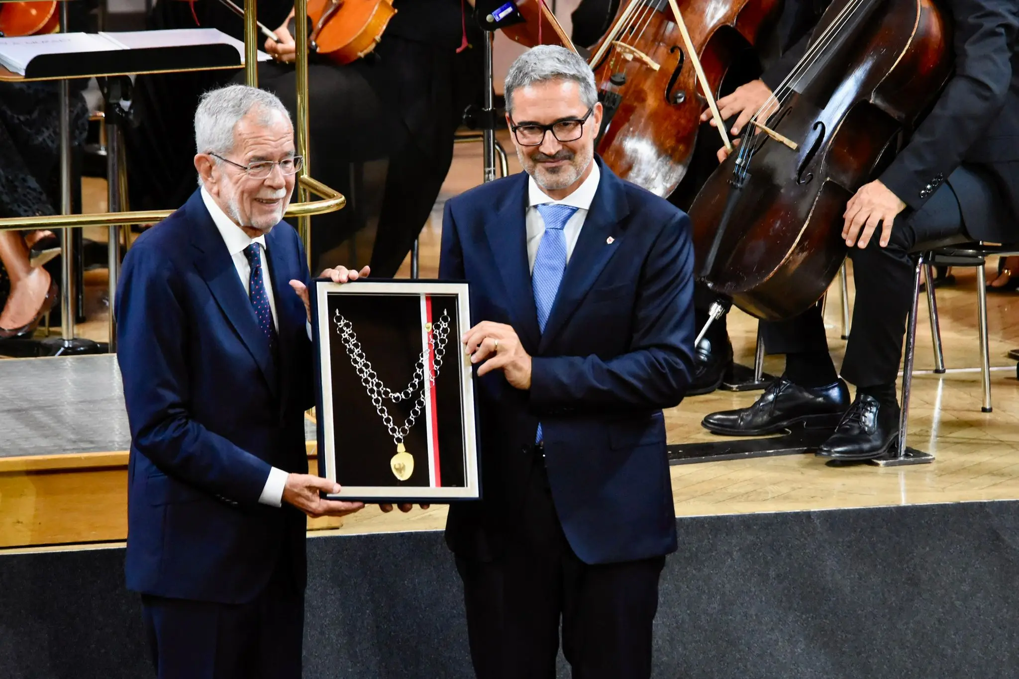 Van der Bellen premiato con il Grand'ordine di merito della Provincia di Bolzano