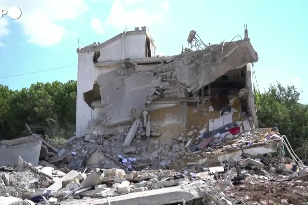 Libano, danni dopo un attacco israeliano nel sud del Paese
