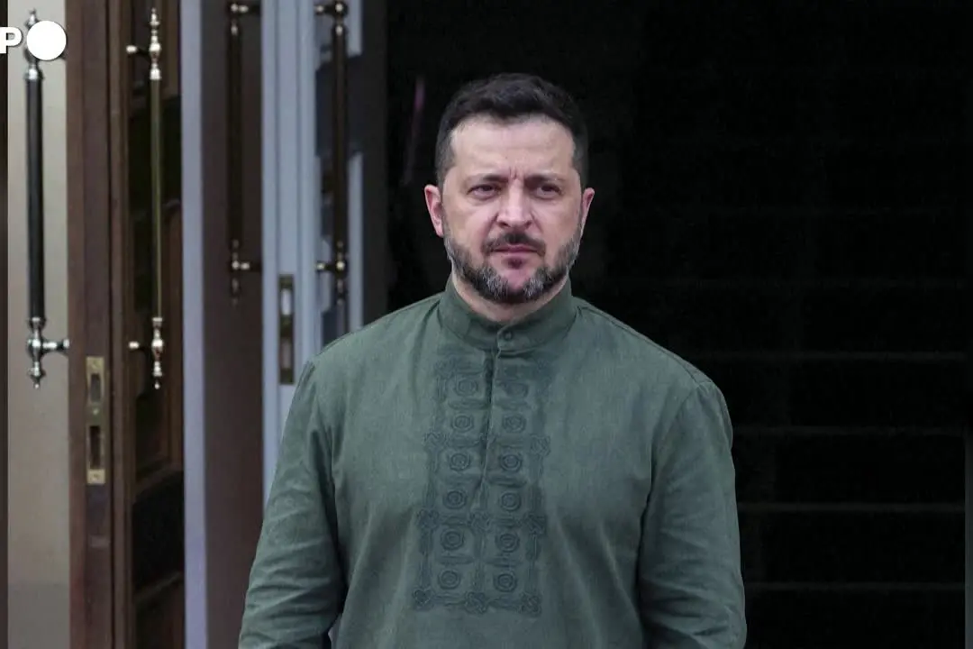Zelensky: \"Spero di incontrare Trump questo mese per discutere di difesa aerea\"