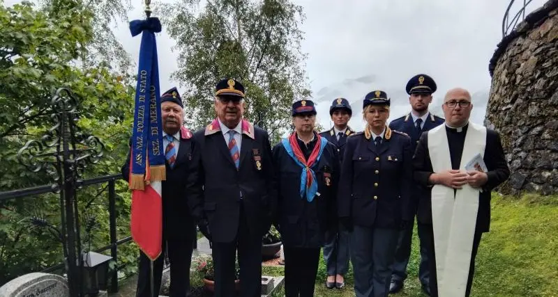 Walter Gamper, 49 anni dopo la Polizia ricorda il giovane agente morto sullo Stelvio