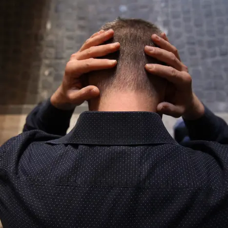 Prevenzione del suicidio, l’Alto Adige punta sull’ascolto: «Parlare può fare la differenza»