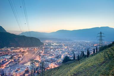 Alto Adige, 213 negozi in meno in sei anni: a Bolzano calo del 7,3%