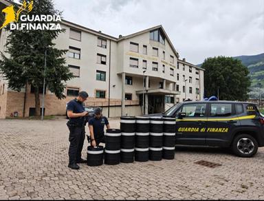 Resia, 450 litri di birra di contrabbando nel furgone