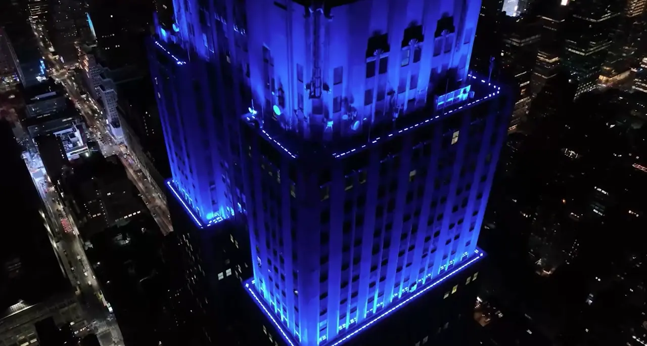 11 settembre, l'Empire State Building illuminato di blu