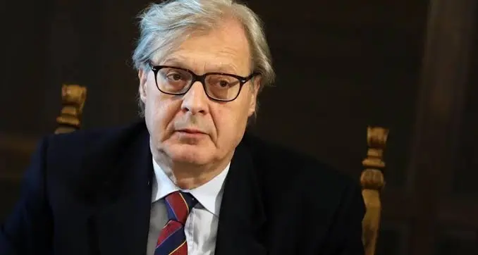 Sgarbi assolto: nessun danno erariale per le 121 attività professionali in periodo governativo