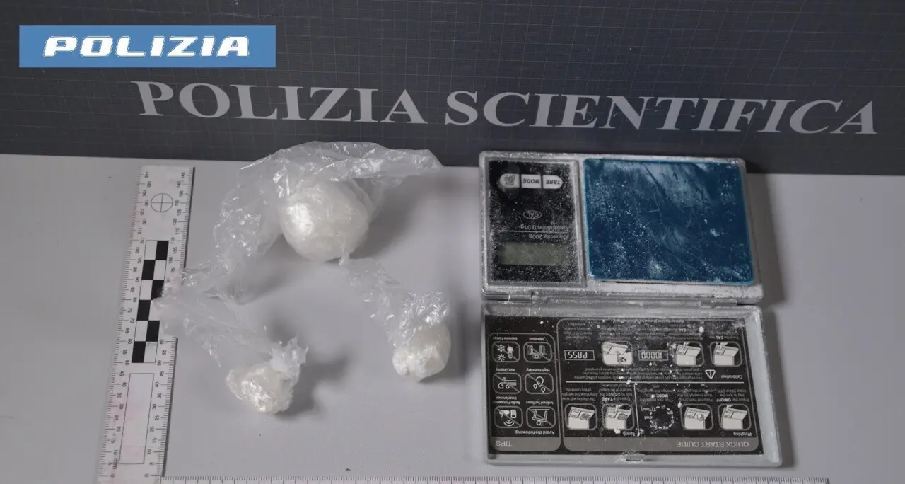 Controlli ad alto impatto: cinque denunce, un’espulsione e 140 identificati