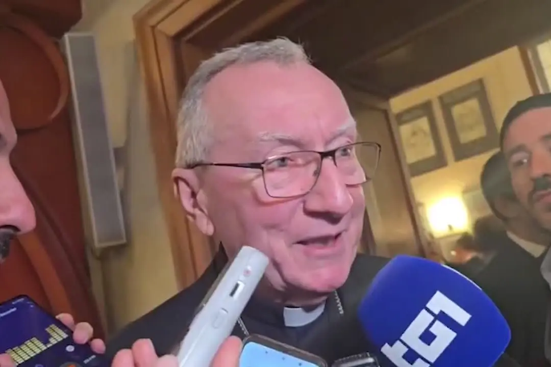 Ia, Parolin: \"Tutti siano coinvolti, ne va del futuro dell'umanità\"