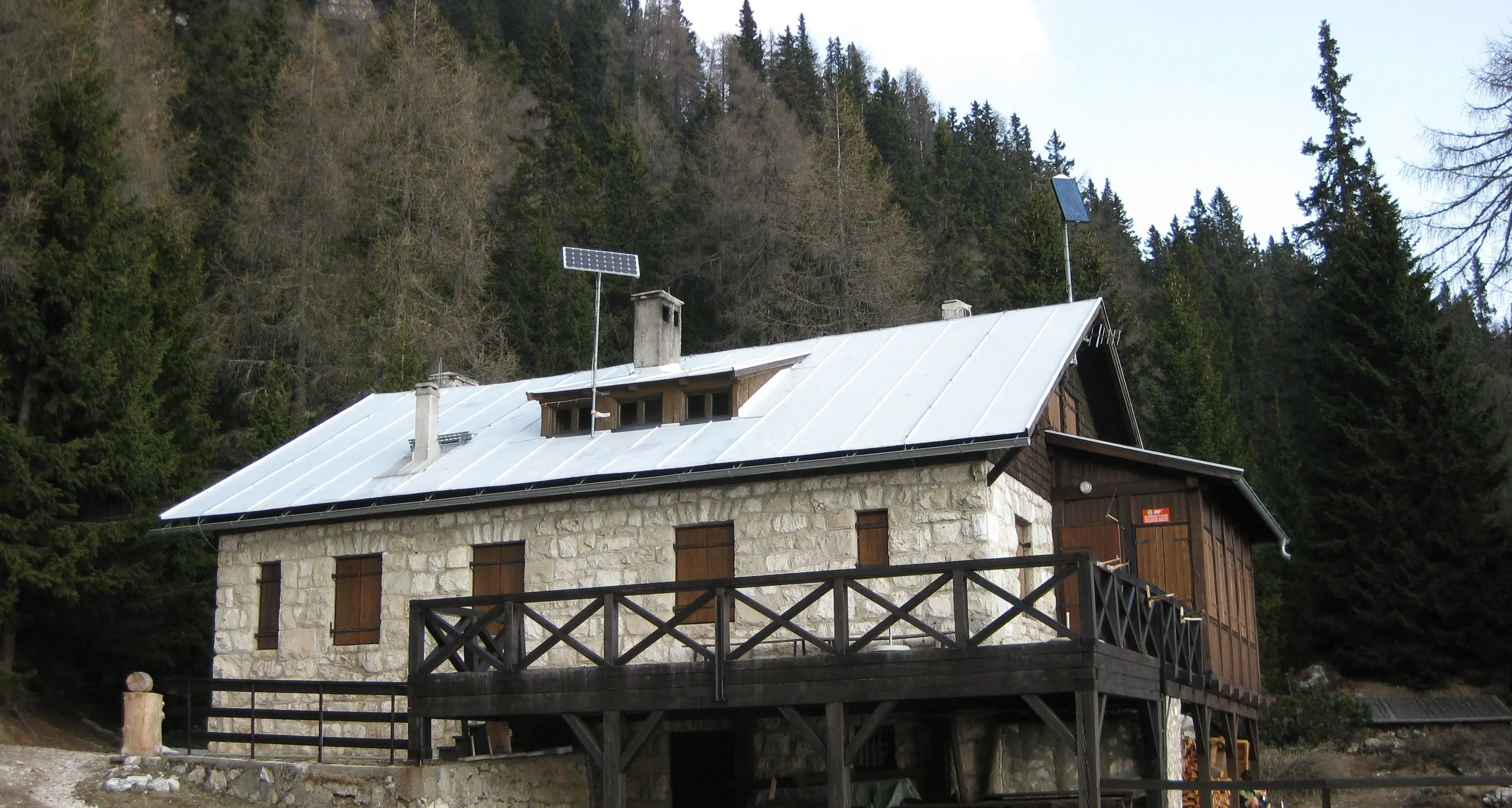 Rifugio Oltradige al Roen, oltre 723 mila euro per ristrutturazione e sicurezza