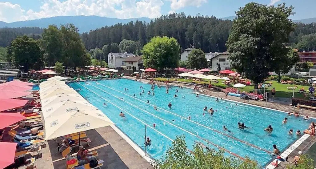 In tre mesi 41mila bagnanti, è record per il lido di Brunico