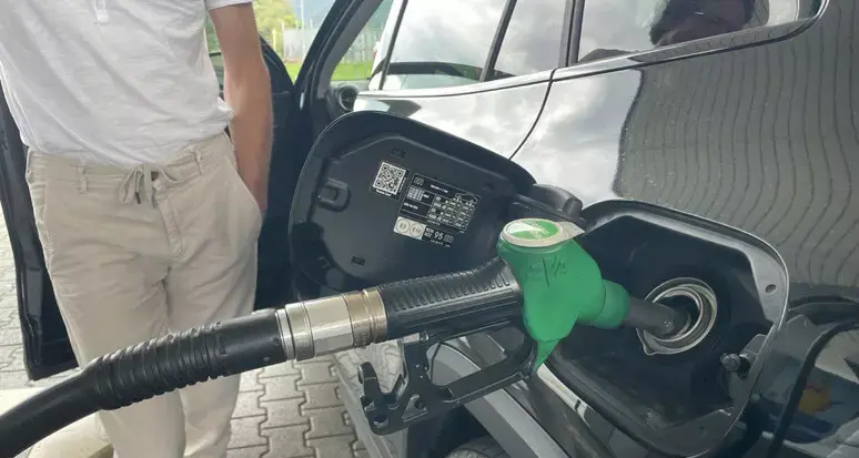 Prezzi dei carburanti in salita: il diesel supera 2,37 euro al litro