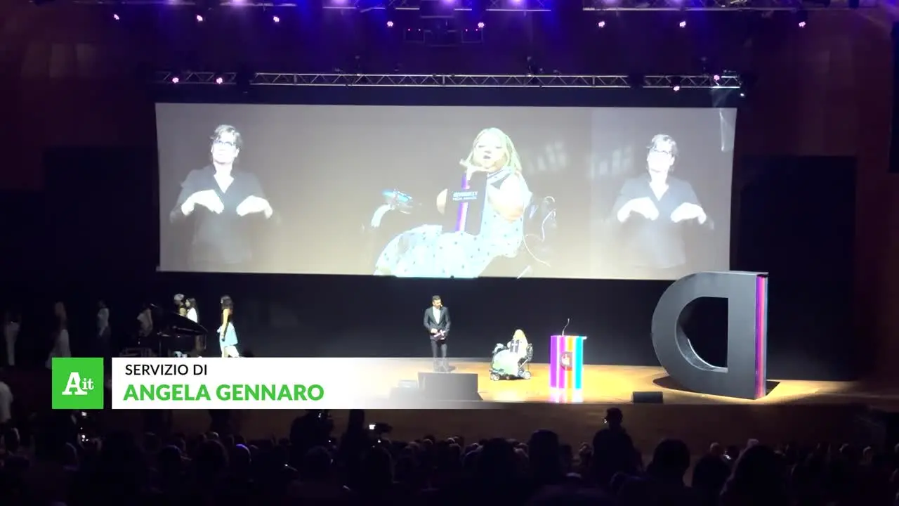 Diversity Media Awards, Vecchioni: \"A Roma per la prima volta, vicino alla politica che decide\"