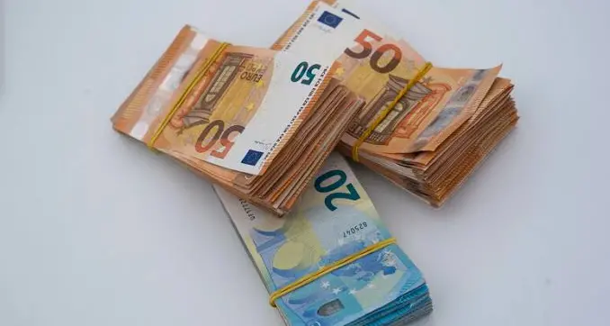 Bolzano, il debito medio per famiglia è di 3.106 euro: cresce del 5,3%