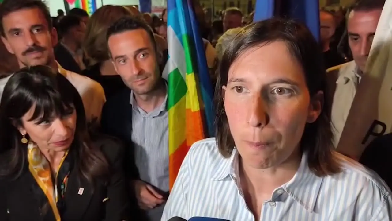 Schlein, benzina e gasolio sopra i due euro ma il Governo non fa nulla