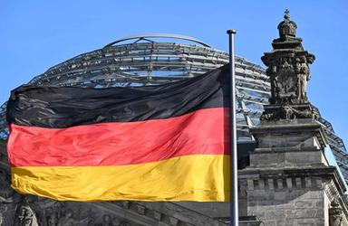 Alto Adige, scontro sull’iniziativa di AfD al Bundestag: Galateo attacca