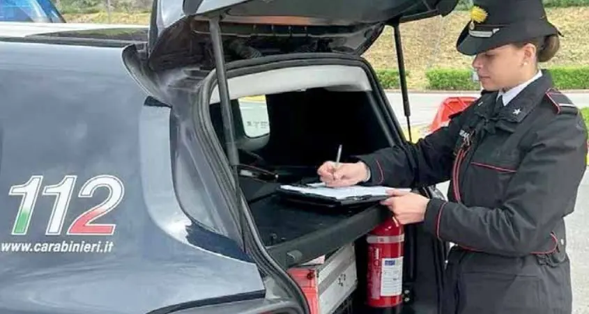 Falso appartamento in affitto a Bolzano, giovane truffata per 2.100 euro