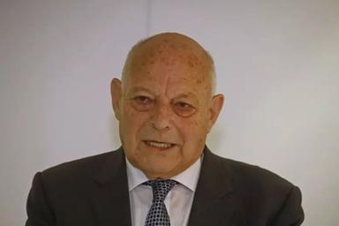 Luis Durnwalder compie 85 anni, gli auguri della Svp: «Una vita dedicata all’Alto Adige»