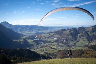 Plan de Corones, due gravi incidenti con lo speedglider: piloti precipitati e trasportati a Bolzano