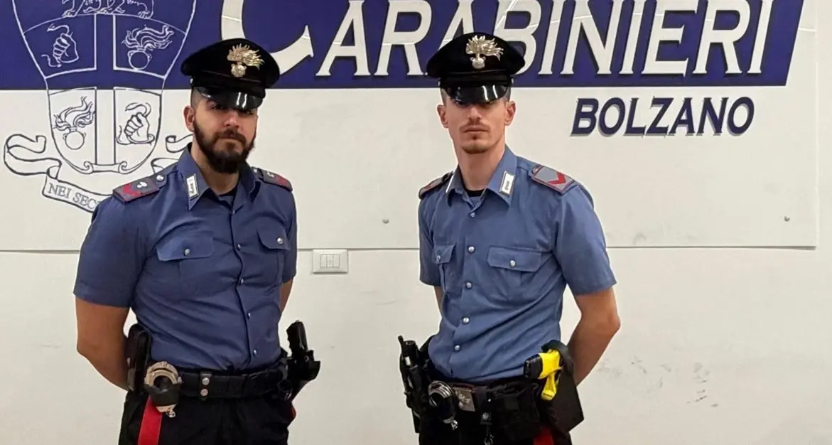 Bolzano, quasi 9 chili di hashish sulla bici: arrestato un giovane
